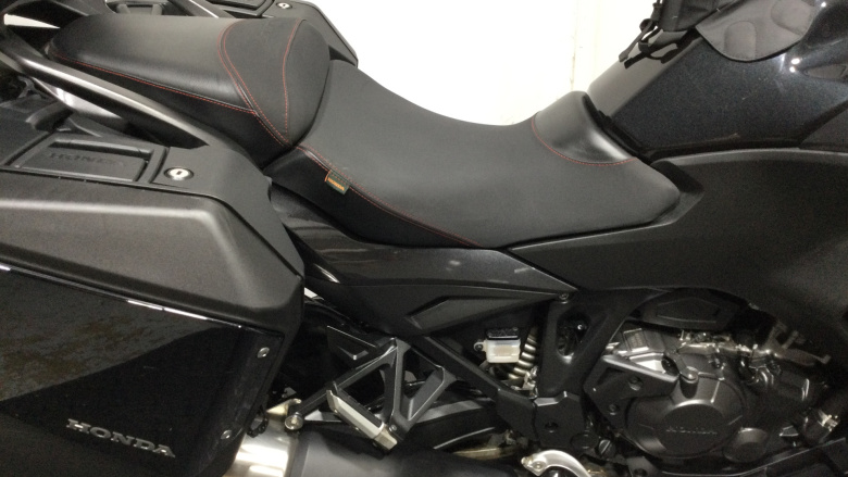 (23MY) Honda NT1100 Manual